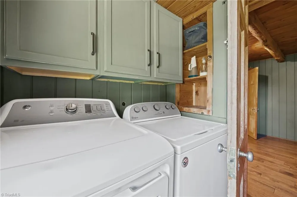 9584 Creek Farm Road Tobaccoville, NC 27050