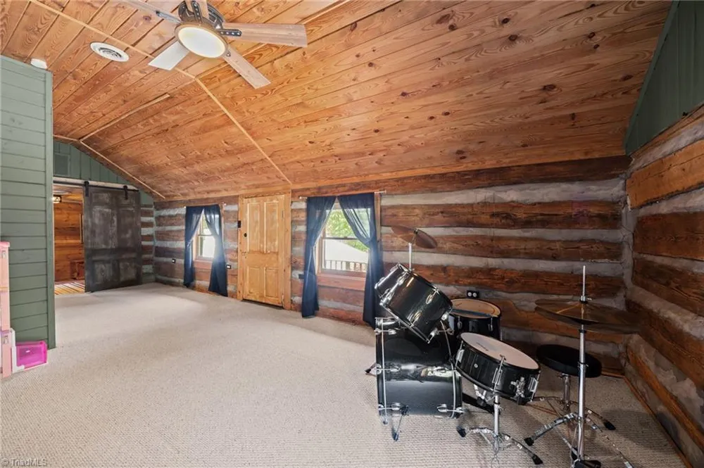 9584 Creek Farm Road Tobaccoville, NC 27050