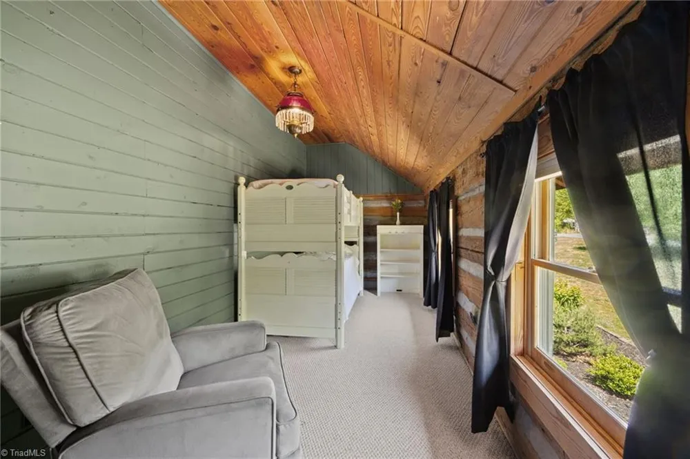 9584 Creek Farm Road Tobaccoville, NC 27050