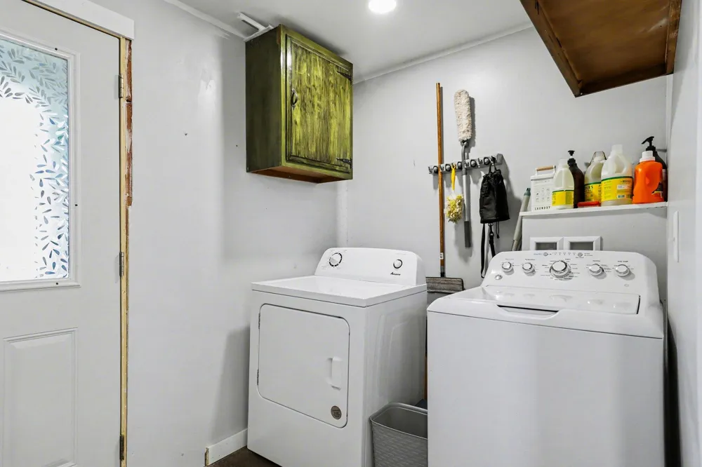136 S Hemlock Street Evart, MI 49631