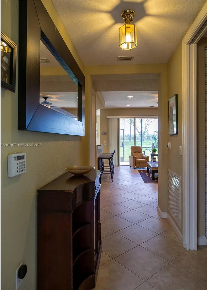 7901 NW 128th Ln #11-A Parkland, FL 33076