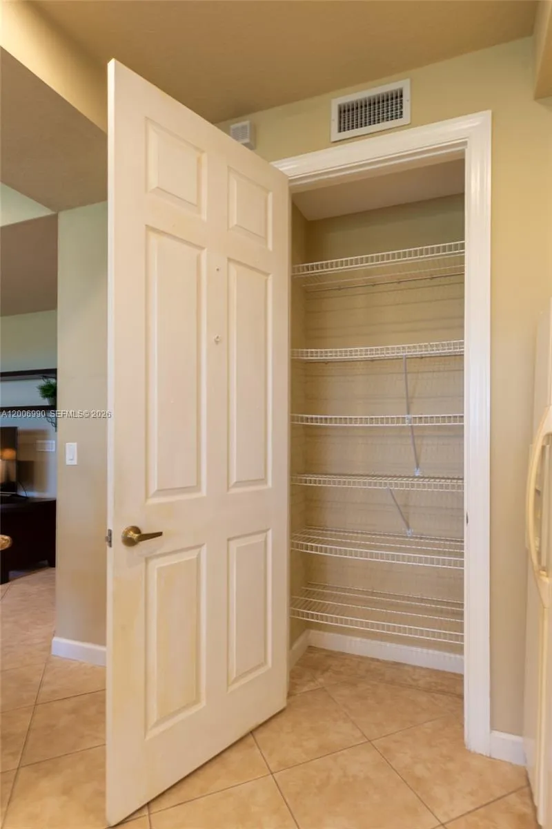 7901 NW 128th Ln #11-A Parkland, FL 33076