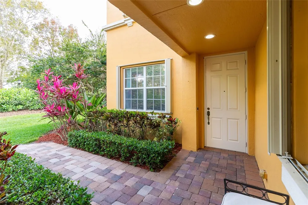 7901 NW 128th Ln #11-A Parkland, FL 33076