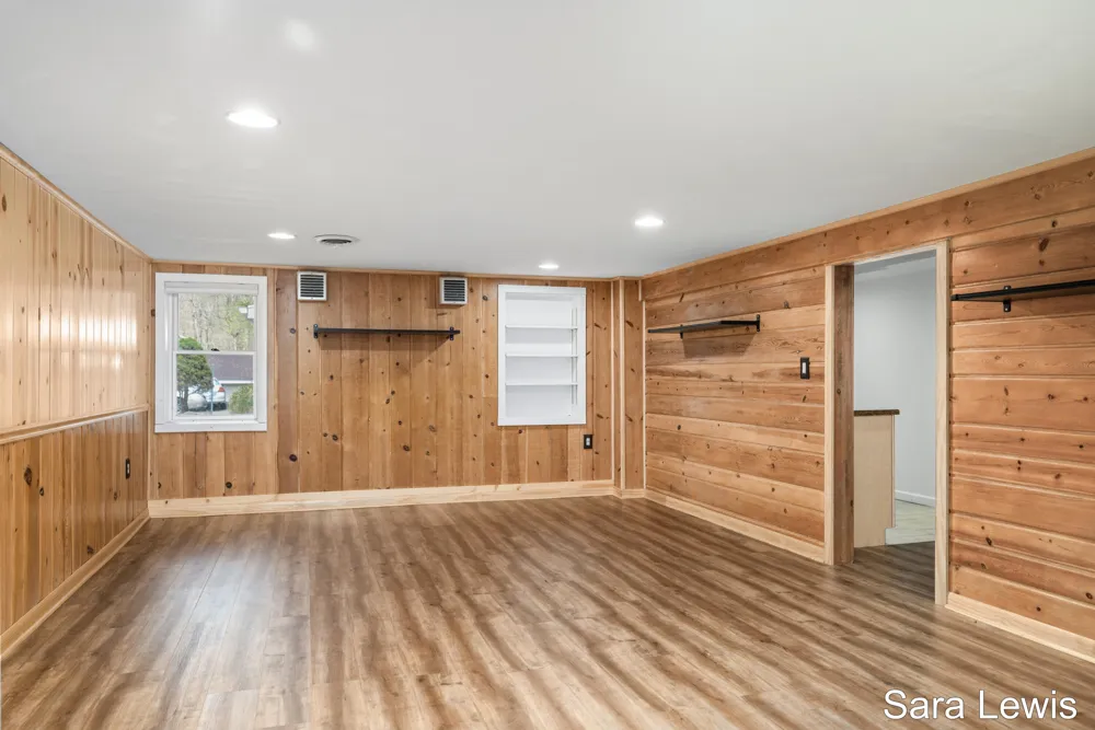 15710 Rich Lane Prairieville Township, MI 49060