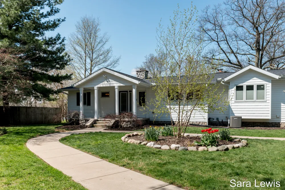 15710 Rich Lane Prairieville Township, MI 49060