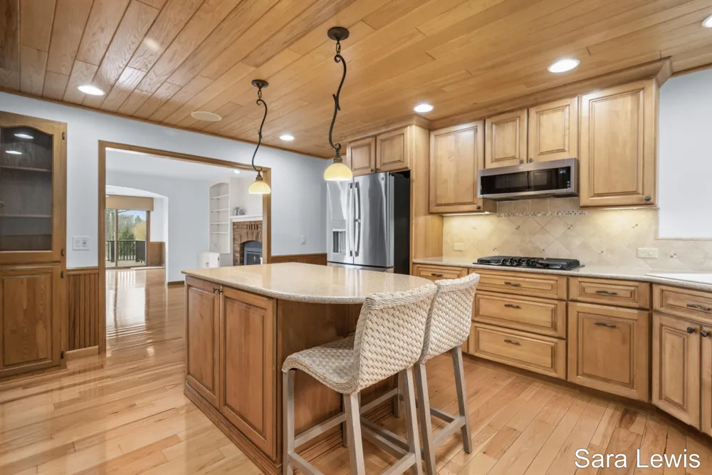15710 Rich Lane Prairieville Township, MI 49060
