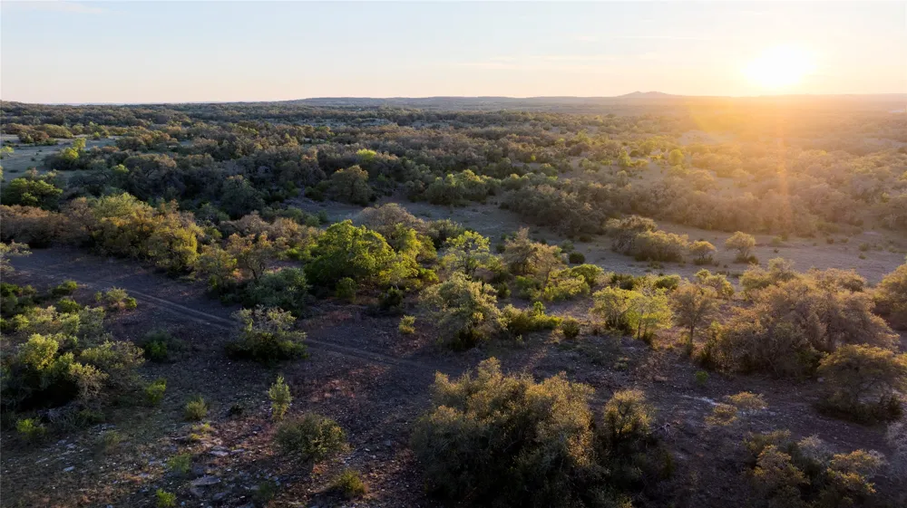 157 Chick Ranch Loop Blanco, TX 78606