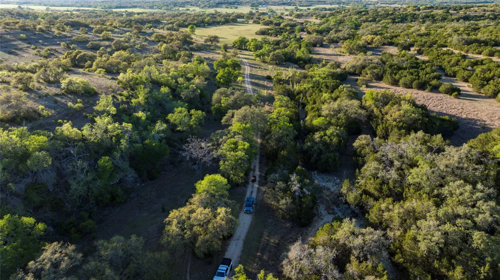 157 Chick Ranch Loop Blanco, TX 78606