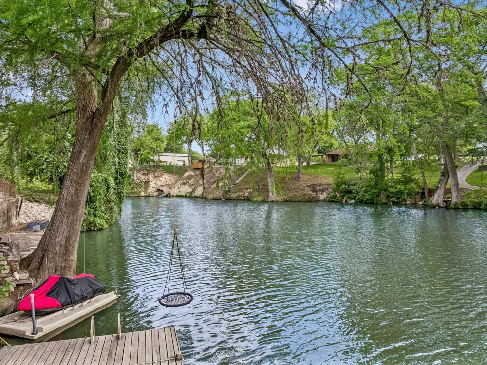900 Boenig Street Seguin, TX 78155