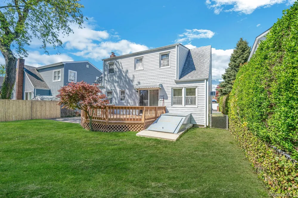 28 Miller Street #2 Glen Cove, NY 11542