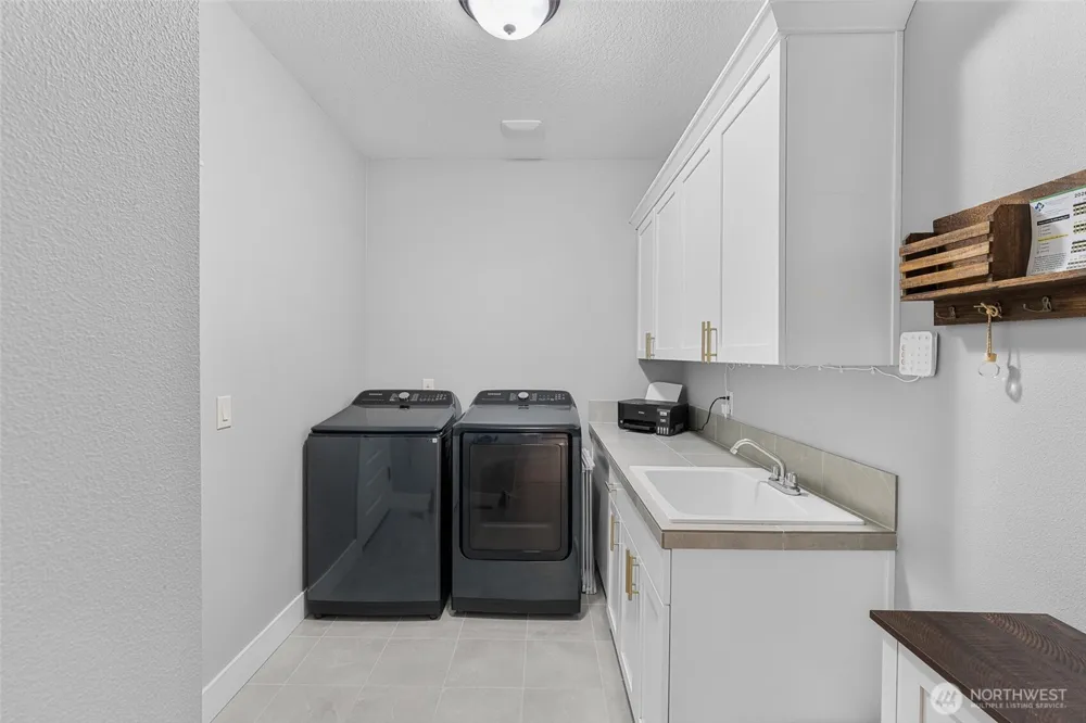 4628 S 16th Drive Ridgefield, WA 98642