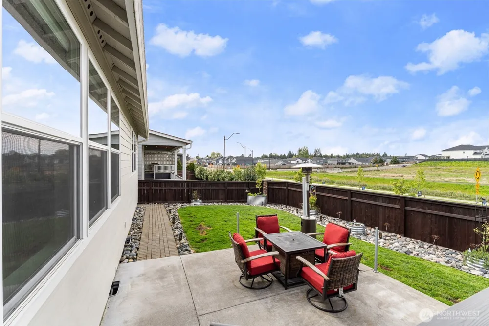 4628 S 16th Drive Ridgefield, WA 98642