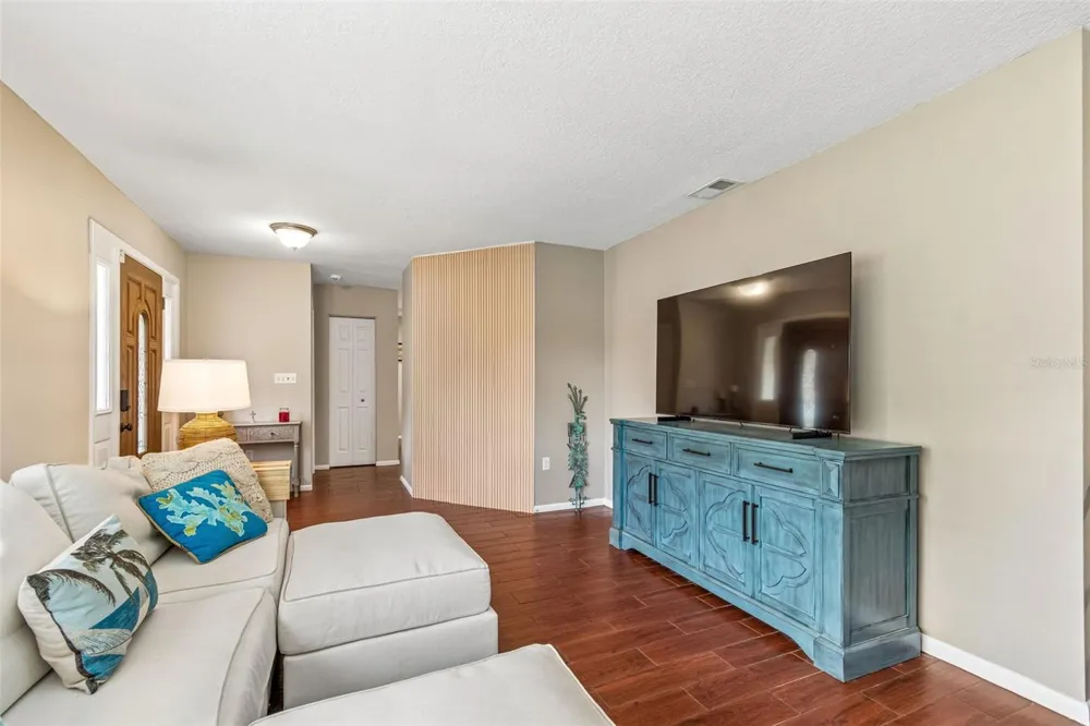 9548 123RD WAY Seminole, FL 33772