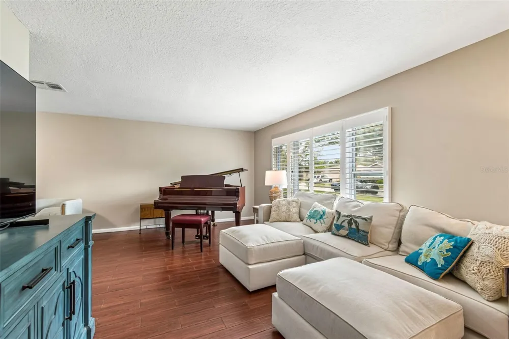 9548 123RD WAY Seminole, FL 33772