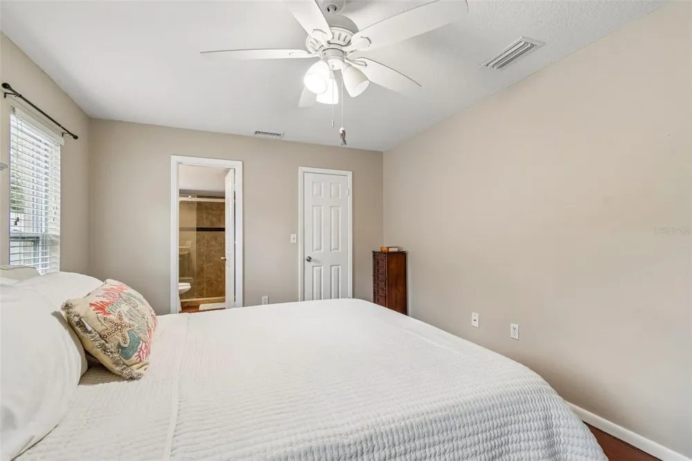 9548 123RD WAY Seminole, FL 33772