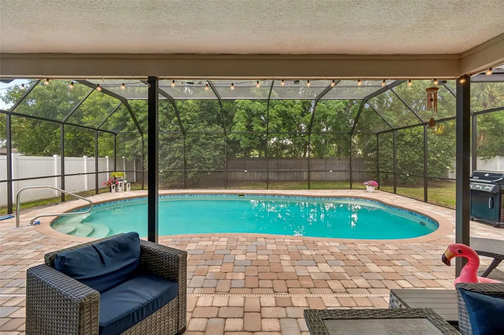 9548 123RD WAY Seminole, FL 33772