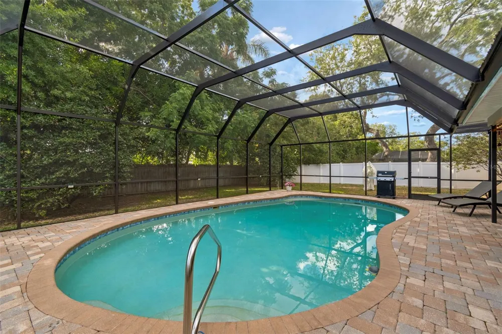 9548 123RD WAY Seminole, FL 33772