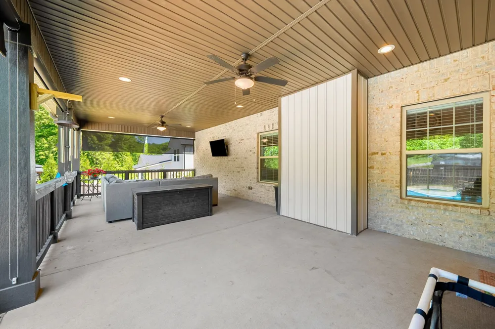 4334 Memory Ln Adams, TN 37010
