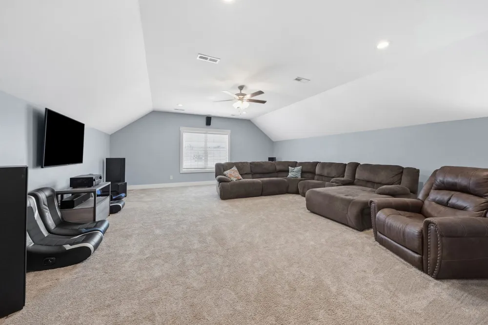 4334 Memory Ln Adams, TN 37010