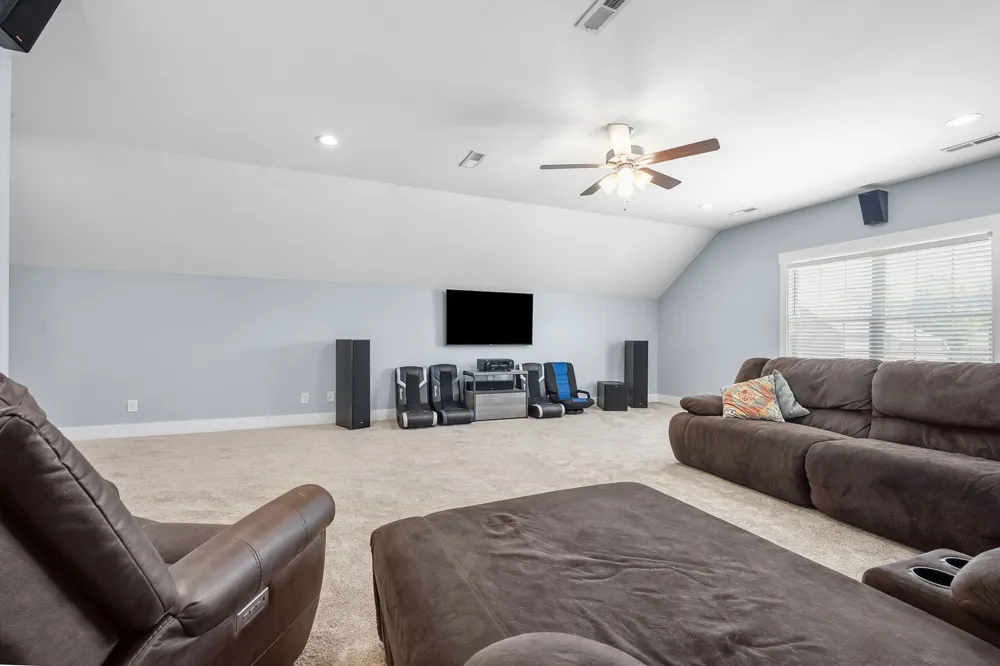 4334 Memory Ln Adams, TN 37010