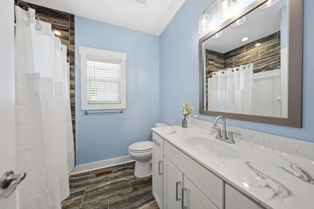 4334 Memory Ln Adams, TN 37010