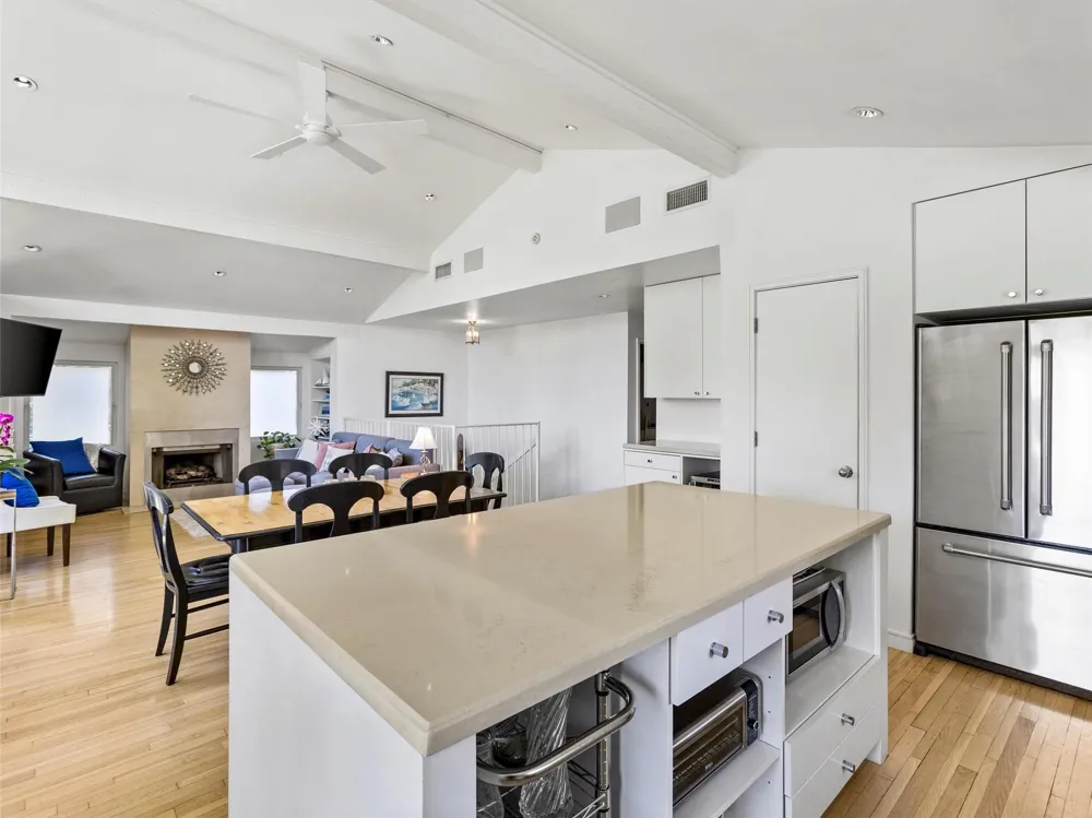 432 Glen Cove Street Kemah, TX 77565