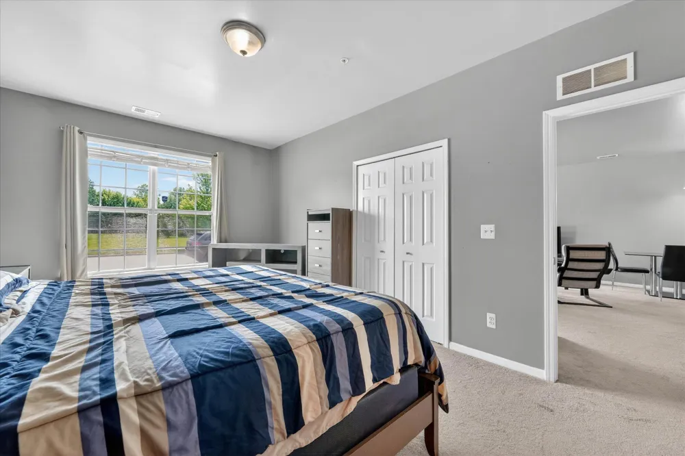 23668 Northstone Village Drive Taylor, MI 48180