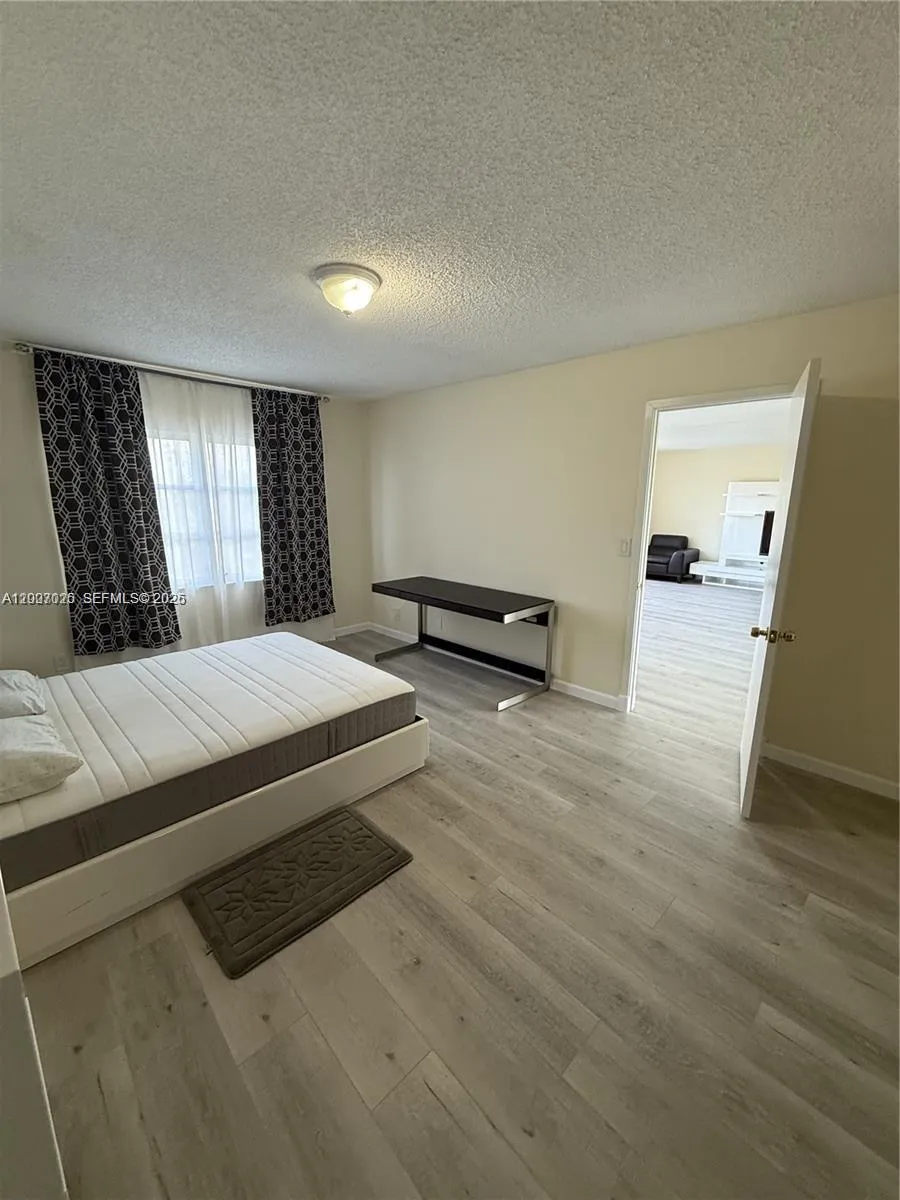 300 Diplomat Pkwy #712 Hallandale Beach, FL 33009