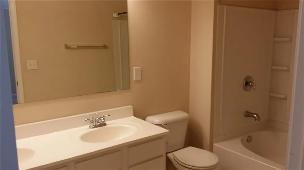 2199 Landing Walk Drive Duluth, GA 30097