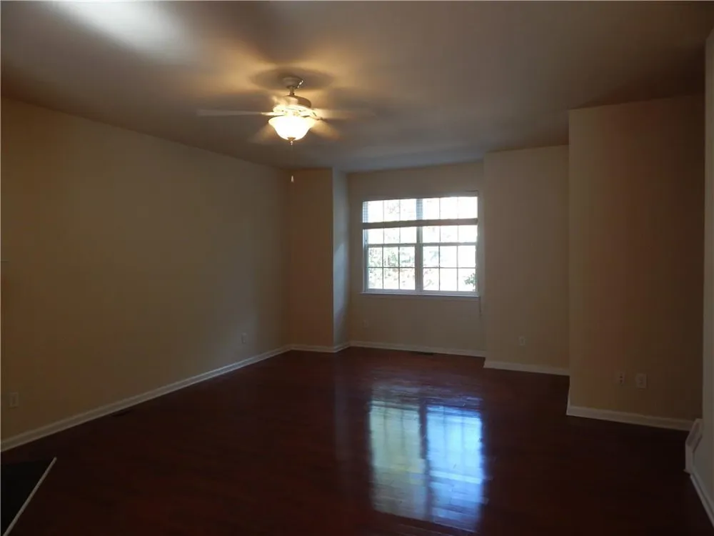 2199 Landing Walk Drive Duluth, GA 30097