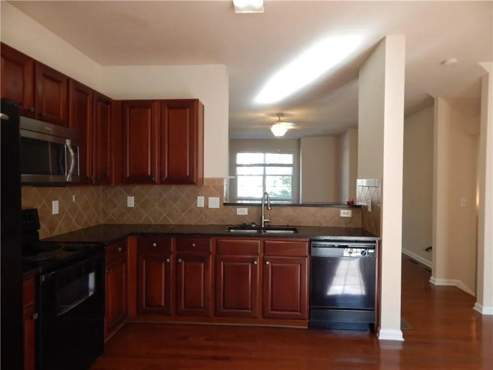 2199 Landing Walk Drive Duluth, GA 30097