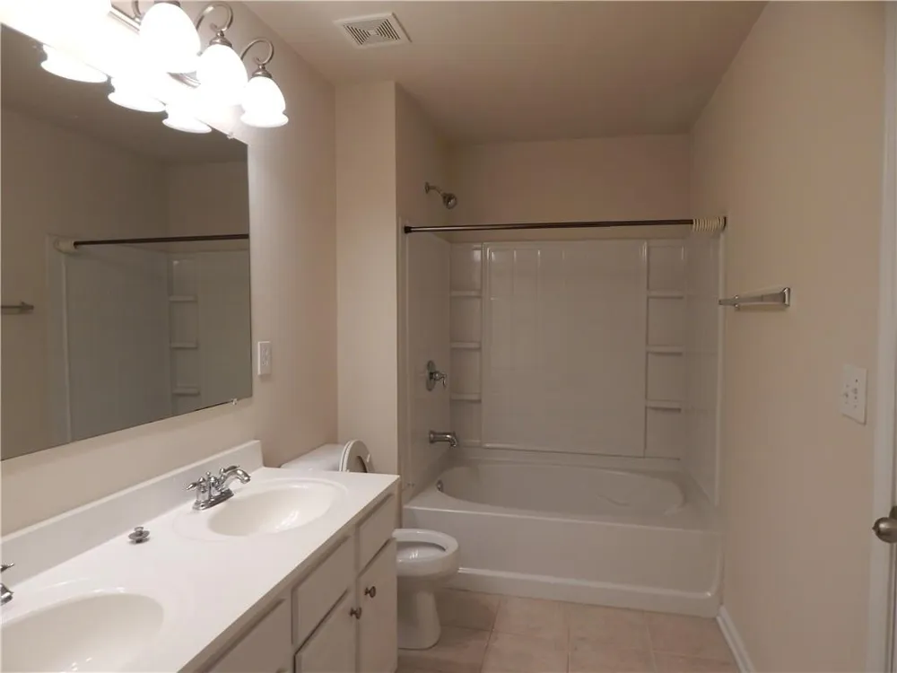 2199 Landing Walk Drive Duluth, GA 30097