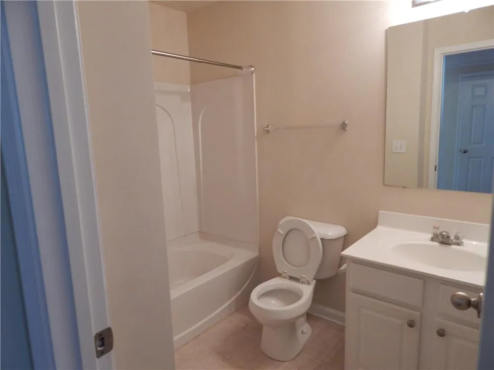 2199 Landing Walk Drive Duluth, GA 30097