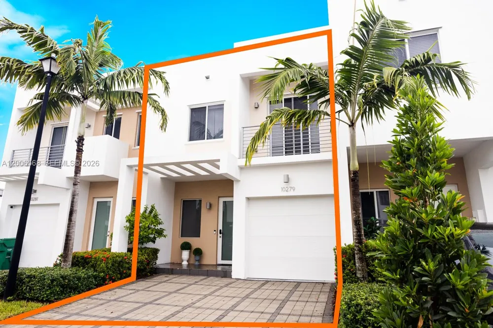 10279 NW 72nd St Doral, FL 33178
