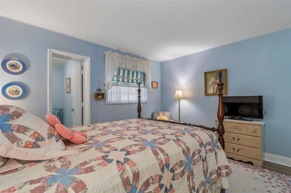 200 GLENNES LANE #112 Dunedin, FL 34698