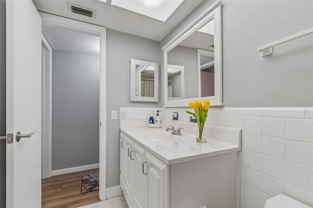200 GLENNES LANE #112 Dunedin, FL 34698
