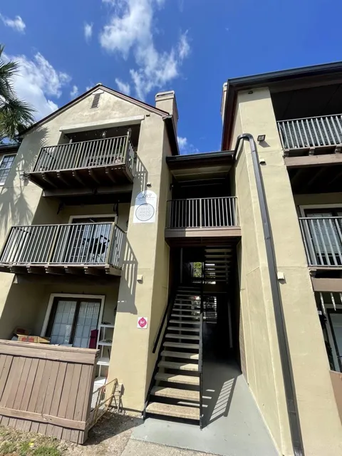 249 AFTON SQUARE #107