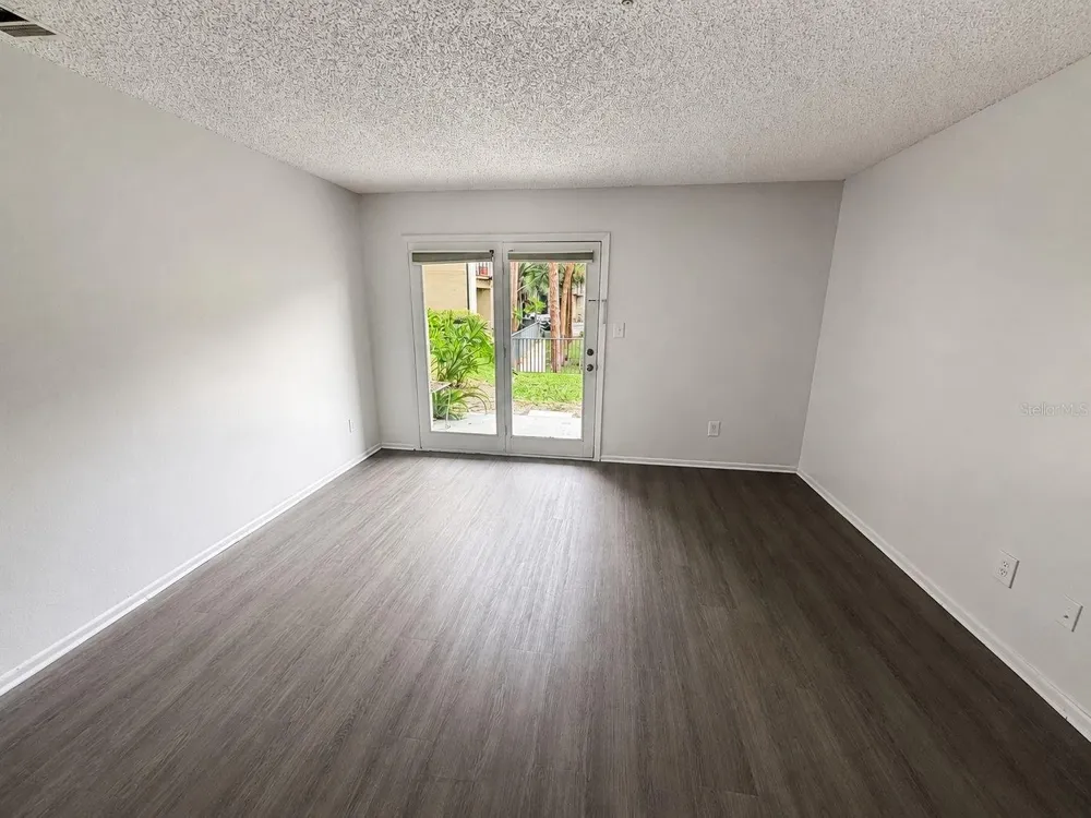 249 AFTON SQUARE #107 Altamonte Springs, FL 32714
