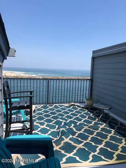 54 Harborhead Drive #54 Point Pleasant Beach, NJ 08742
