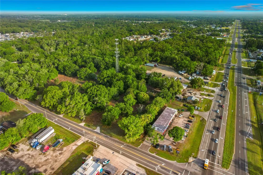 1225 DUFF ROAD Lakeland, FL 33810