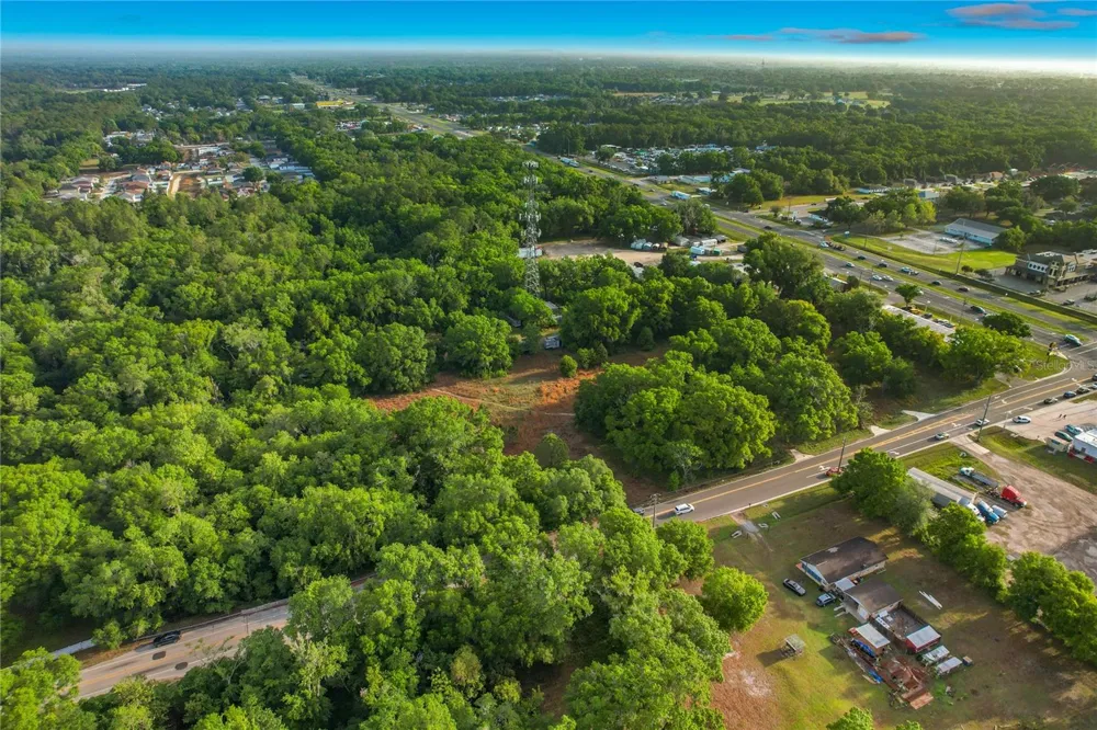 1225 DUFF ROAD Lakeland, FL 33810