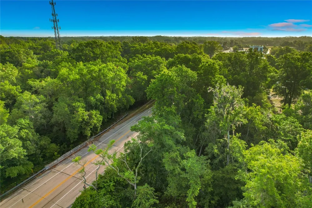 1225 DUFF ROAD Lakeland, FL 33810