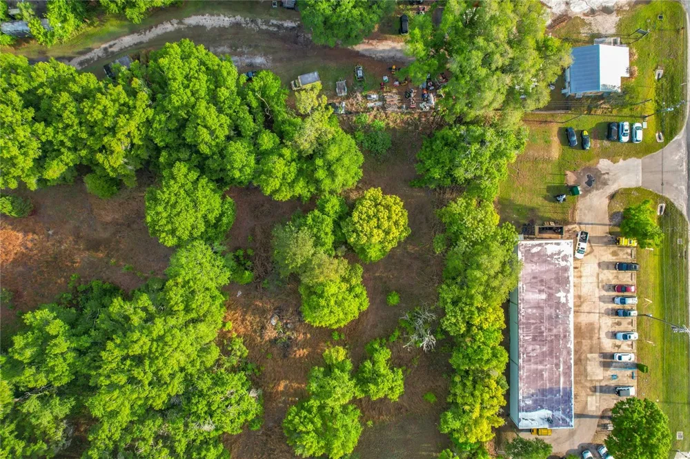 1225 DUFF ROAD Lakeland, FL 33810