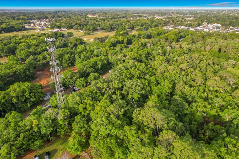 1225 DUFF ROAD Lakeland, FL 33810