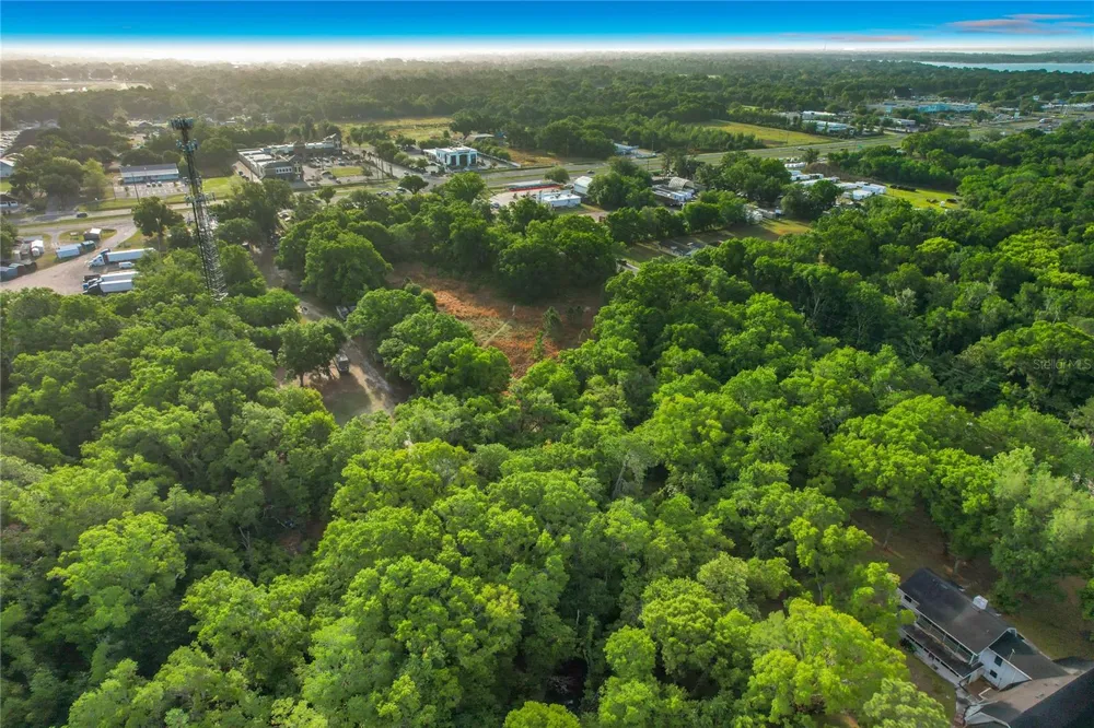 1225 DUFF ROAD Lakeland, FL 33810