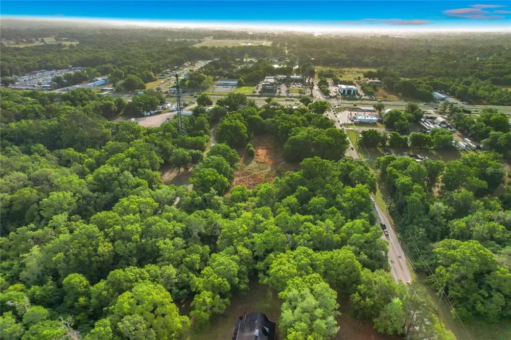 1225 DUFF ROAD Lakeland, FL 33810