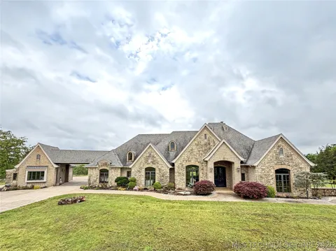 8199 W 800 ROAD