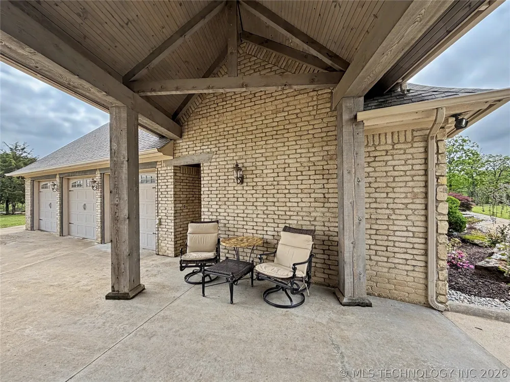 8199 W 800 ROAD Fort Gibson, OK 74434