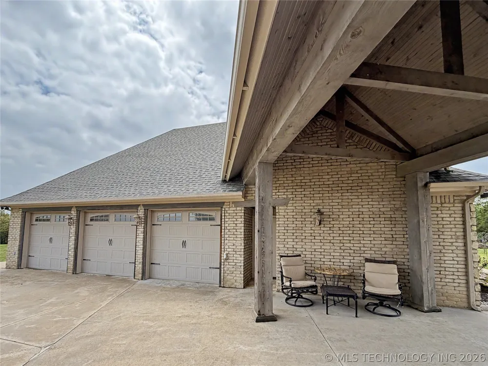 8199 W 800 ROAD Fort Gibson, OK 74434