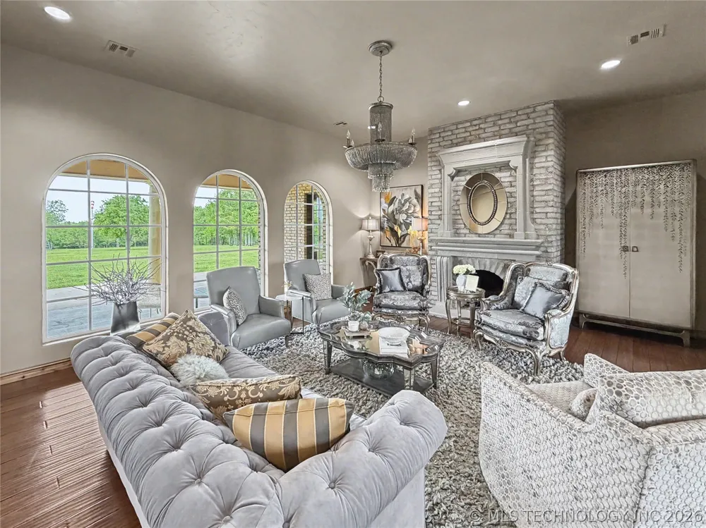 8199 W 800 ROAD Fort Gibson, OK 74434